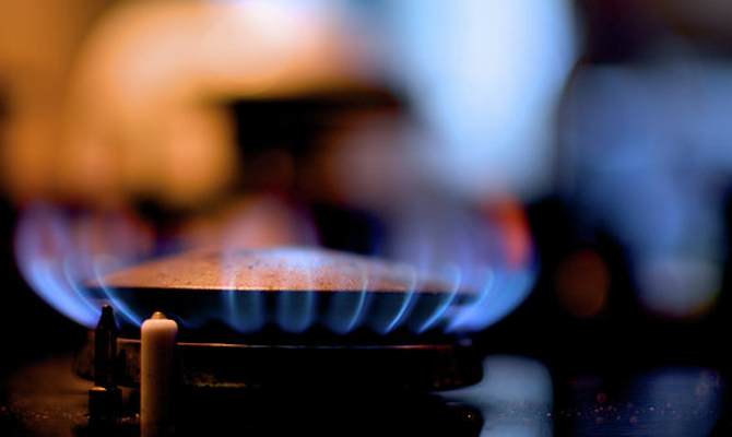 Порошенко заявил, что Украина на треть сократила потребление газа