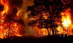 В Испании бушуют лесные пожары, сотни людей эвакуированы