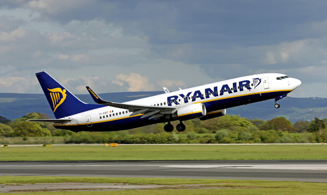 Ryanair перевез миллиардного пассажира