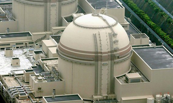 Ирак просит ядерные государства помочь создать атомный реактор