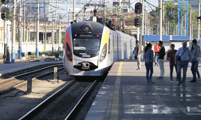 «Укрзализныця» хочет запустить поезд Киев-Гомель