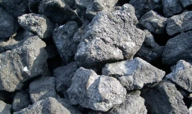 МЭРТ ввело санкции против крупного поставщика угля в Украину