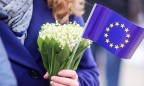 Почти 600 тыс. украинцев получили разрешение на проживание в ЕС