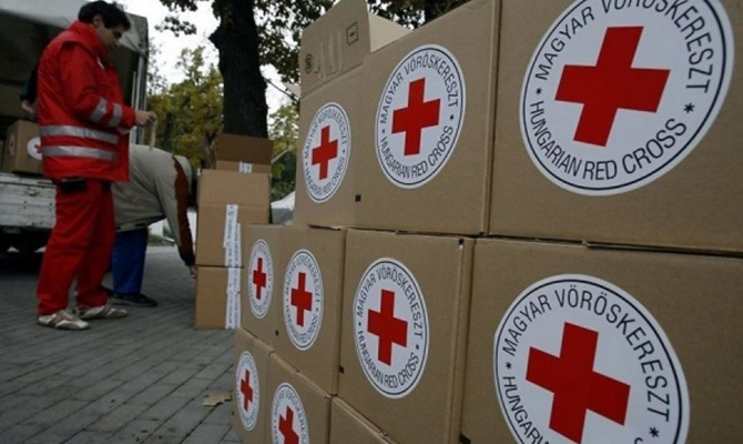 Красный Крест отправил в ОРДЛО около 0,5 тонны гумпомощи