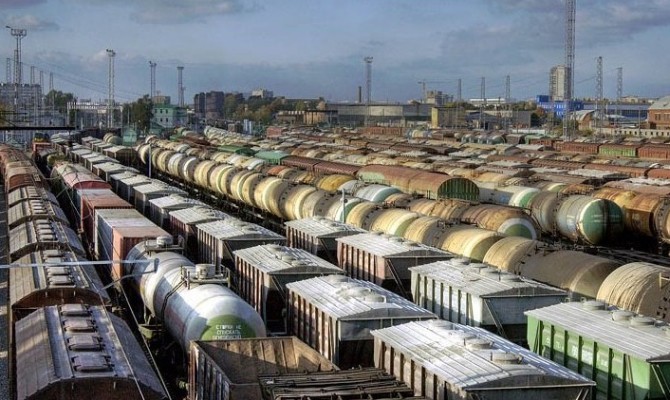 Олифер: В ОРДЛО не возвращают «Укрзализныце» 30 тыс. единиц подвижного состава