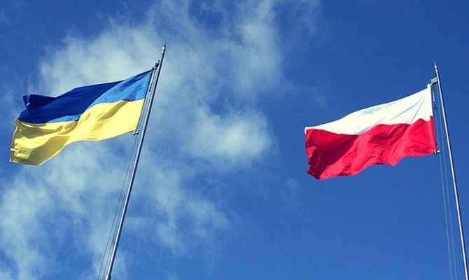 Рада осудила польский закон о запрете «бандеровской идеологии»