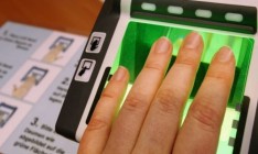 Канада вводит сбор биометрических данных для просителей виз из Украины