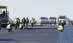 Аэропорт Жуляны могут закрыть на год для проведения капремонта полосы
