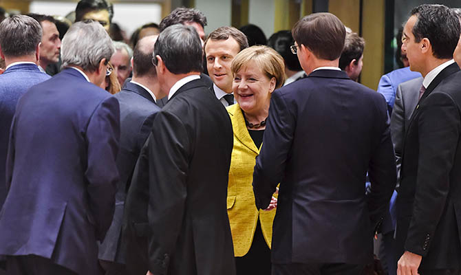 Лидеры ЕС достигли «прорывного» соглашения по вопросу мигрантов