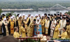 Порошенко подписал «закон о переименовании УПЦ»