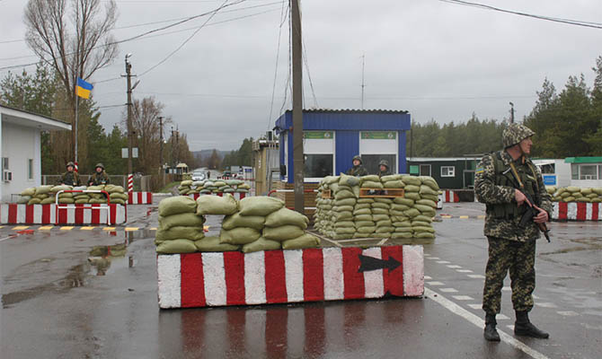 Кабмин упростил перемещение товаров через линию разграничения на Донбассе