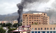 Армения и Азербайджан винят друг друга в обстреле мирных городов