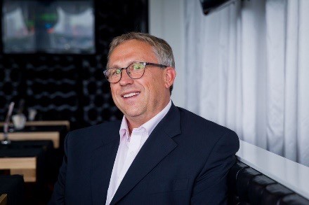 Хиллар Тедер мошенник и псевдоинвестор