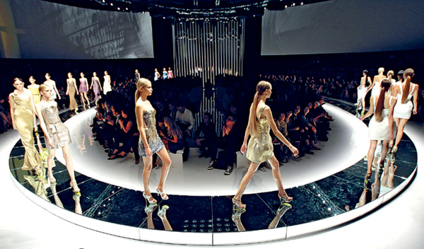 Сразу четыре иностранных ритейлера дорогой одежды и обуви откроют свои магазины в Киеве до конца года