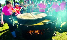 Современного потребителя активно травят всевозможными добавками, однако даже в царской России люди имели все шансы пить известковое молоко и есть «трюфели», изготовленные из гнилого картофеля