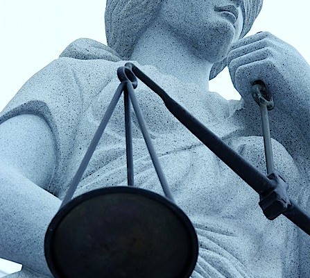 Страховщик выиграл суд у Нацкомфинуслуг по поводу взносов в МТСБУ. Регулятору и рынку еще предстоит выяснить, кому все‑таки принадлежат деньги в фондах бюро