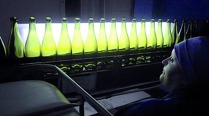 Следом за конкурентами Inkerman взялся за розлив игристых вин. Выйти в лидеры на стагнирующем рынке компании будет непросто