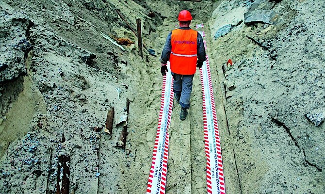 Парламент разрешил Кабмину возместить разницу по коммунальным тарифам казначейскими векселями и обязал НАК «Нафтогаз України» принимать бумаги в счет долга за использованный газ