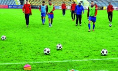 Футбольный клуб «Арсенал» (Киев) снимается с чемпионата Украины и начинает процедуру банкротства