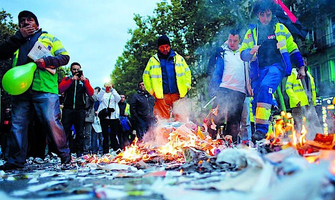 Пересмотр роста еврозоны вызывает опасения