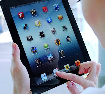 ПриватБанк потратит миллионы долларов, чтобы обеспечить всех сотрудников iPad