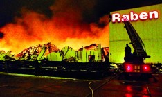 Пожар на складах компании «Рабен Украина» может обойтись страховщикам «Allianz Украина» и PZU почти в 100 млн грн