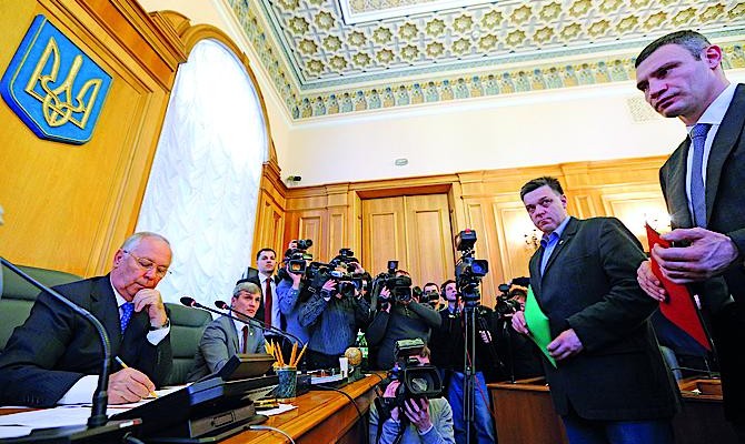 Рада может принять бюджет-2014 в ближайший четверг. Оппозиция готова отказаться от блокирования работы парламента