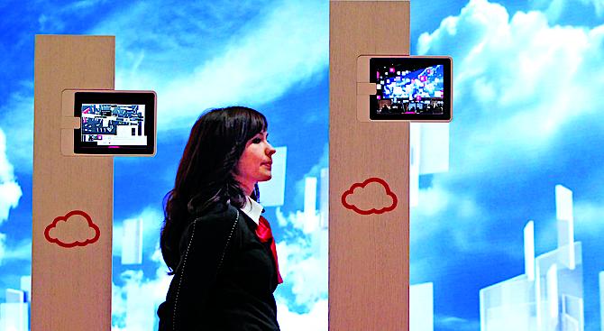 «Дочка» Deutsche Telekom хочет заняться доставкой интернет-трафика в Украине