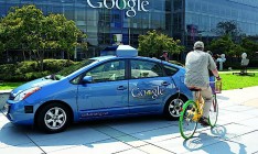 Новые технологии меняют автомобили быстрее, чем прогнозировали. Самоуправляемые машины могут появиться еще до конца десятилетия