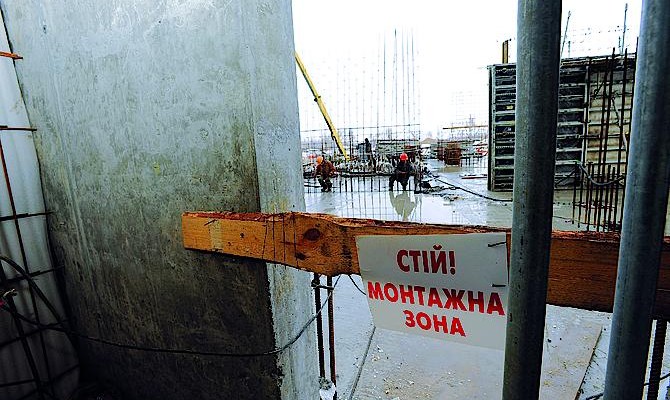 Три четверти украинских новостроек возводится с нарушениями