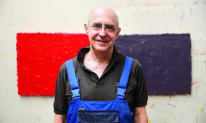 Мастер монохромной живописи Тиберий Сильваши об инвестировании жизни в искусство и иерархии на арт-рынке