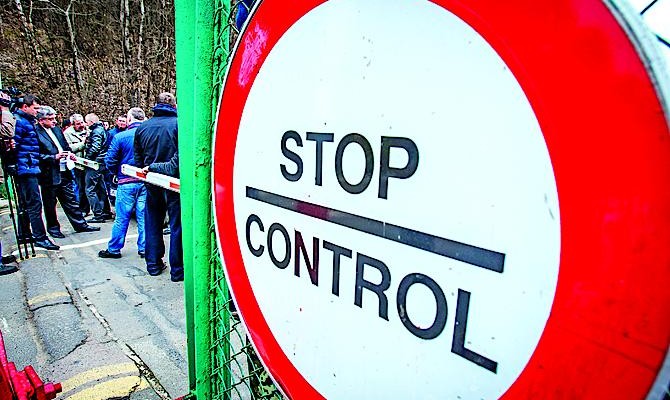 Россия тормозит пропуск украинских товаров