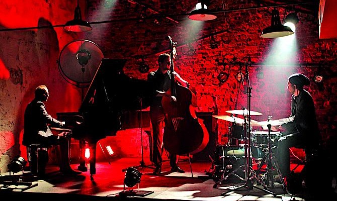 В апреле на «Французской весне» украинцы увидят самые интересные новинки французского кино и театра