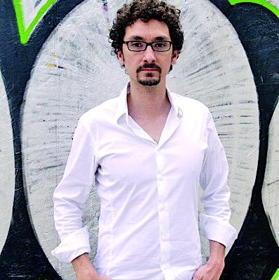 Французский писатель Давид Фонкинос о том, как литература изменила его жизнь, о работе с Одри Тоту и книге, которая его опустошила