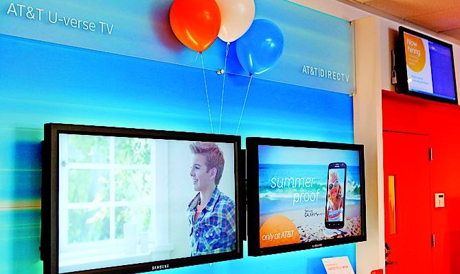 Компания AT&T купила за $ 48,5 млрд DirecTV, продающую спутниковое ТВ