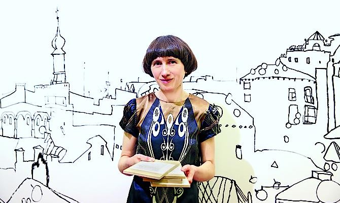 Художник-перформер Алевтина Кахидзе о коммерческой составляющей некоммерческих проектов и финансировании арт-резиденции