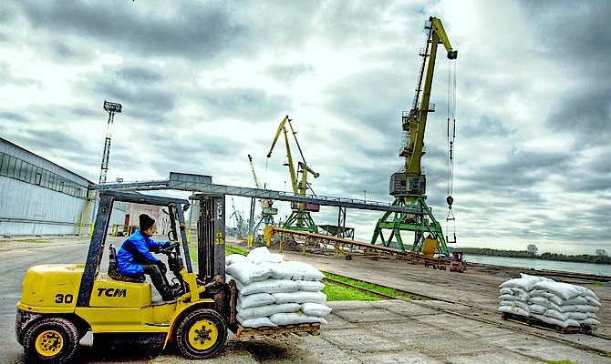 Import duties for Russian nitrate fertilizer will triple and the prices of fertilizer will increase by 1.5 times