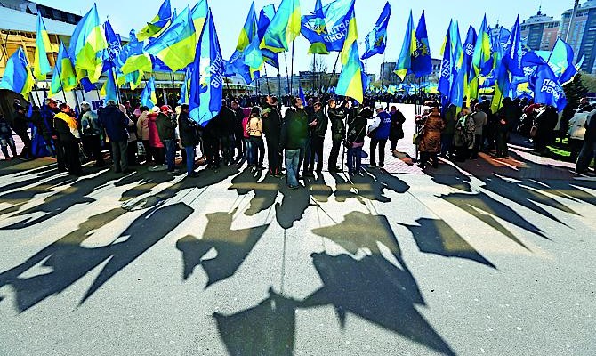 Партия регионов договаривается с бывшими соратниками об общем участии в выборах