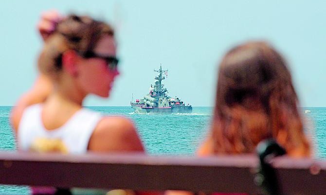 Пока не поделят крымский рынок, абонентам придется жить без всемирной сети