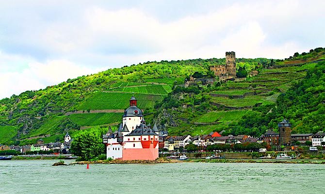 Путешествие по Рейну — лучшее лекарство от стресса