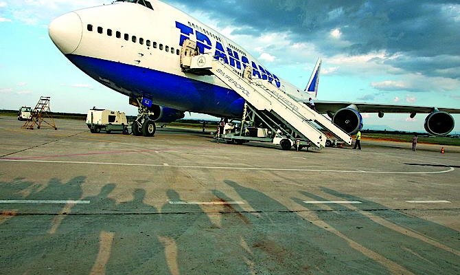 Россия сокращает дотации на перелеты в Крым