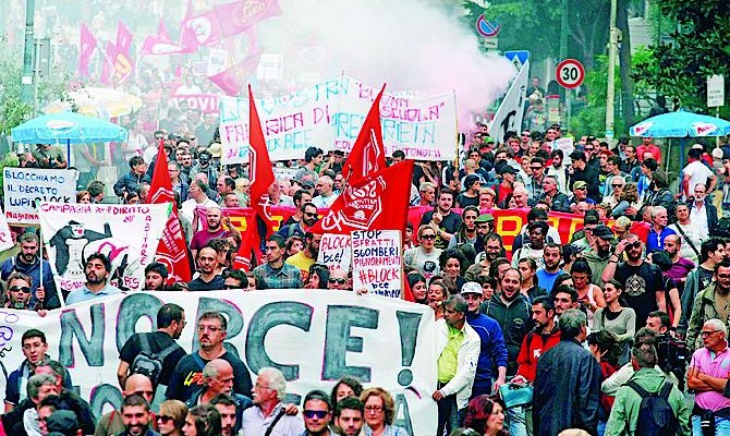 FT: Проблемы руководителей европейских центробанков усугубились