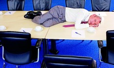 Недосып может лишить не только здоровья, но и прибыли