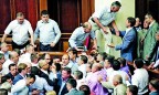 PPB and People’s Front are fighting for access to the rostrum of the Verkhovna Rada