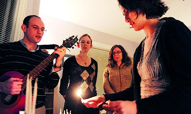 Украина больше не может поставлять электроэнергию в Крым