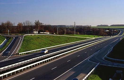 "Укравтодор" завершит ремонт трассы "Киев - Одесса" до 2015