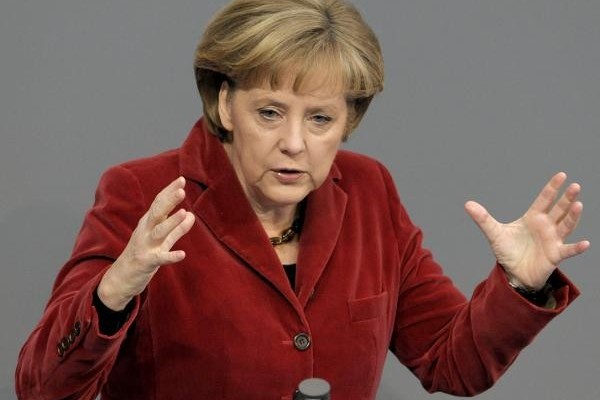 Меркель призывает ЕС повысить защиту секретной информации