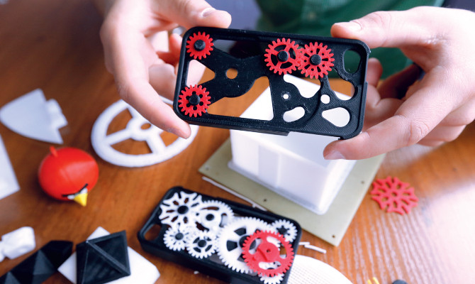 Вчерашний плод воображения сценаристов фантастических фильмов обретает реальные очертания на рабочих столах рядовых потребителей. Стоимость 3D-принтеров в Украине пробила символический рубеж в 20 тысяч гривен