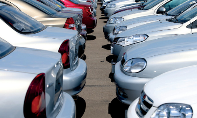 Компания «Евро Лизинг» покидает рынок. Активы будут распроданы по частям, главный претендент на которые — «ОТП Лизинг»