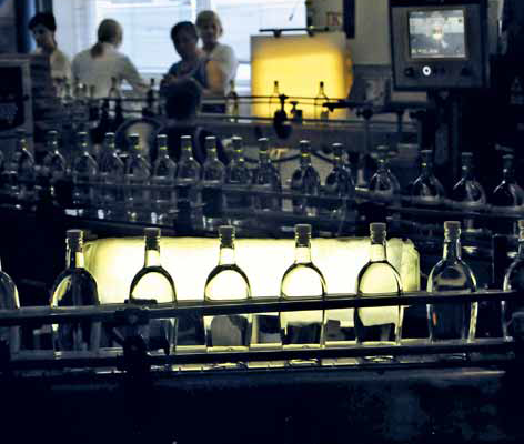 Владелец «Хортиці» возобновит производство водки «Первак»  на только что купленном Полтавском ликеро-водочном заводе
